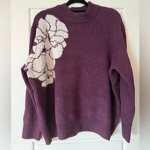 Wonderly Purple and White Floral Sweater